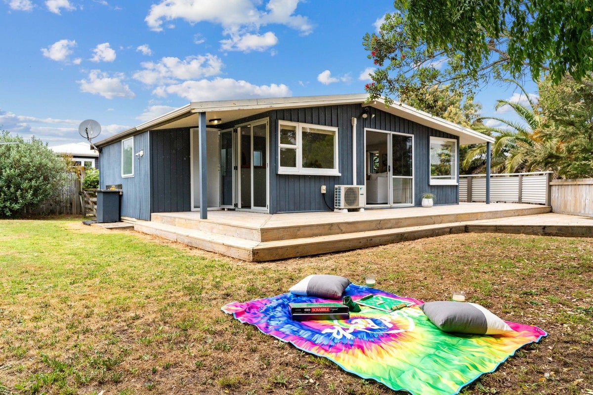 19 Norfolk Drive, Mangawhai Heads, Mangawhai - Carousel 1