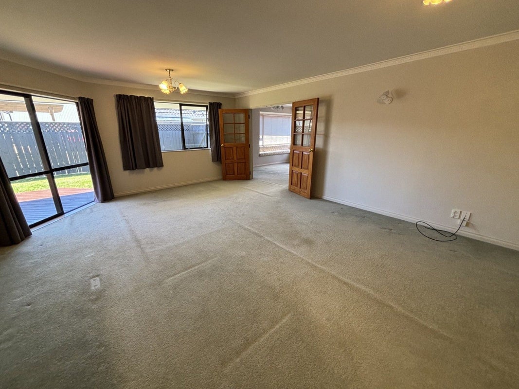11 Hanmer Place, Highbury, Palmerston North - Carousel 2