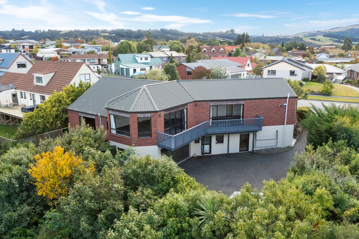 10 Blanc Avenue, Fairfield, Dunedin - Carousel 1