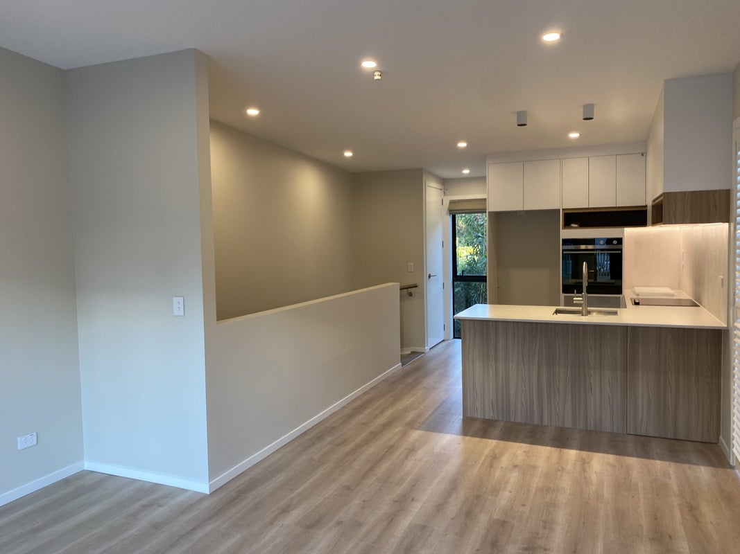 41F Camelot Place, Glenfield, Auckland - Carousel 2