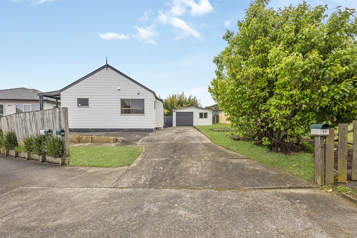 70 Hutchinsons Road, Bucklands Beach, Auckland - Carousel 2