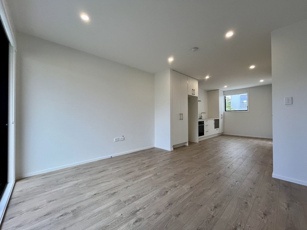 4/39 Pakuranga Road, Pakuranga, Auckland - Carousel 1