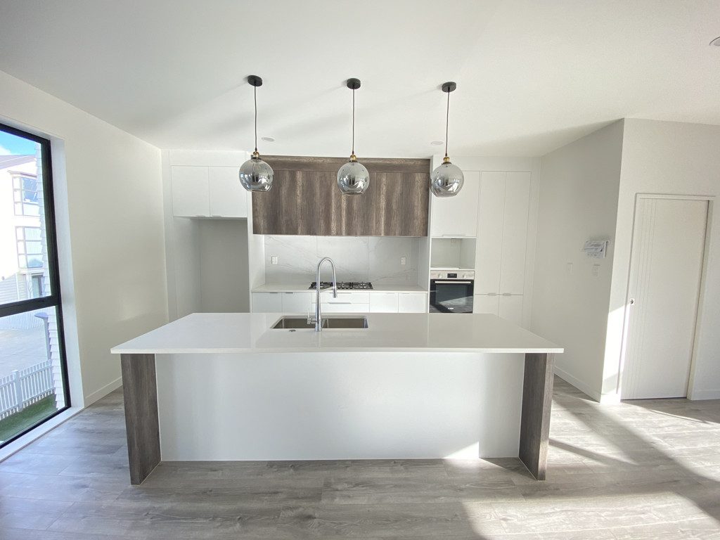 16 Nephrite Lane, Henderson, Auckland - Carousel 2