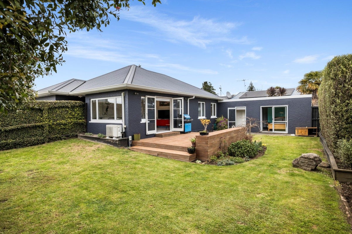 44 Bellevue Road, Brookfield, Tauranga - Carousel 1