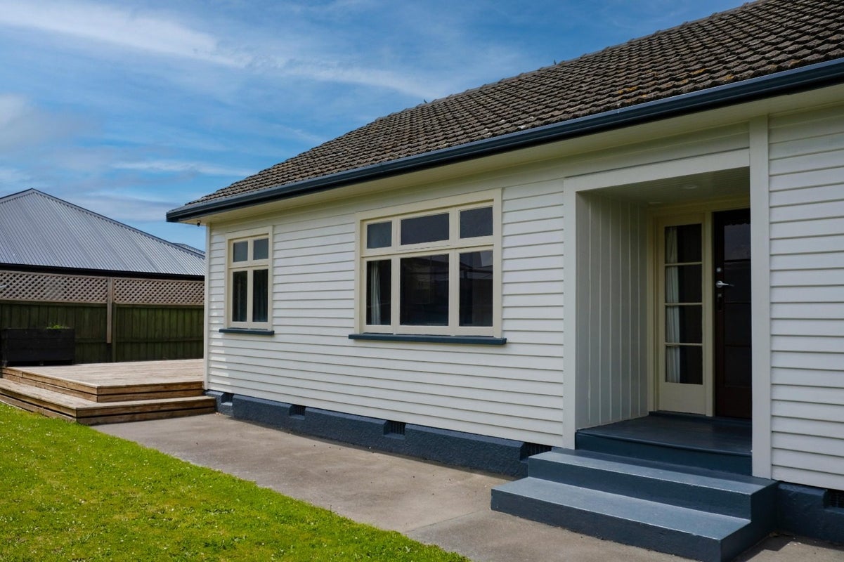 13 Amyes Road, Hornby, Christchurch - Carousel 11