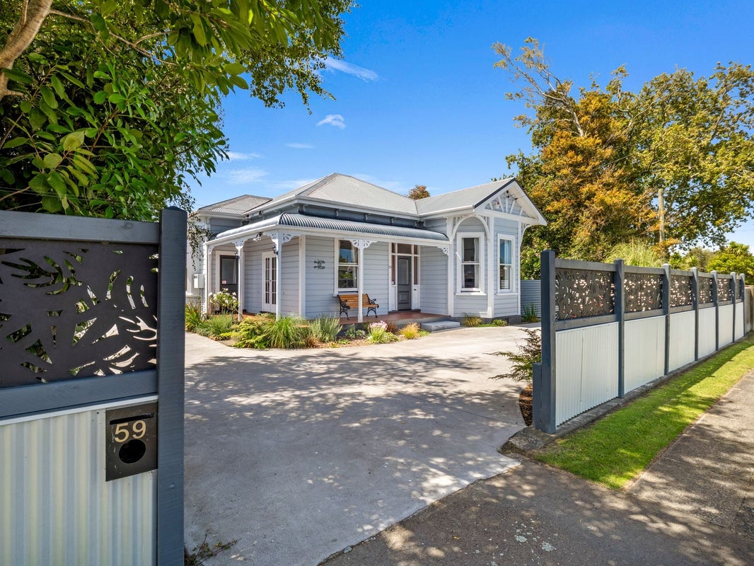 59 Helmore Street, Whanganui East, Whanganui - Carousel 1