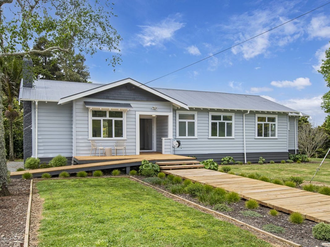 164 Matarau Road, Kamo - Carousel 1