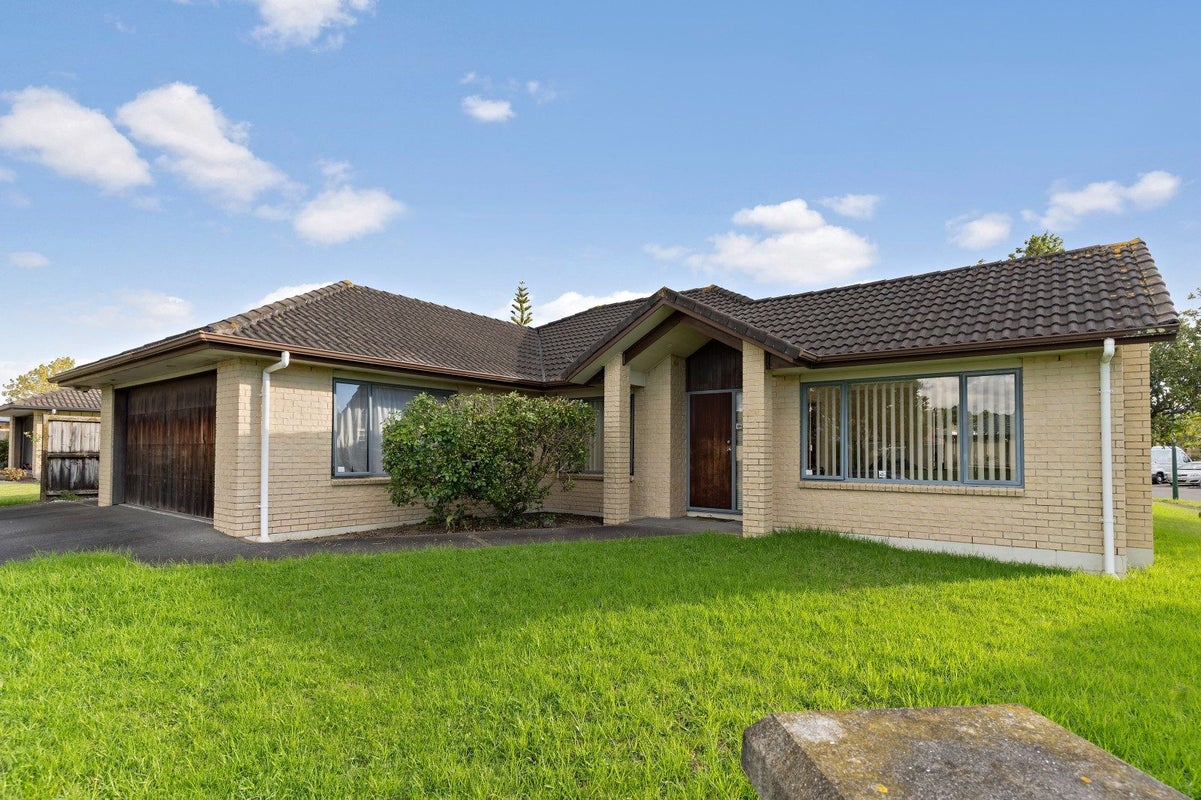 2 Brosna Place, East Tamaki, Auckland - Carousel 2