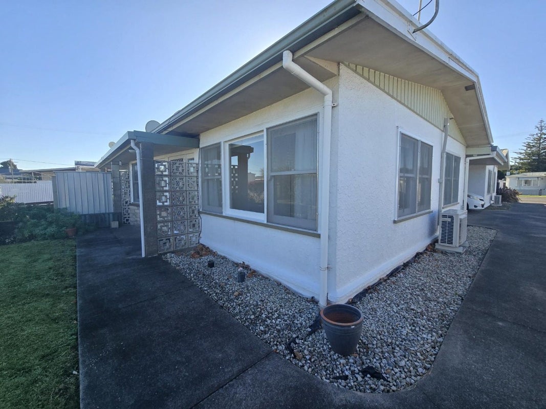 4/682 Aberdeen Road, Te Hapara, Gisborne - Carousel 2