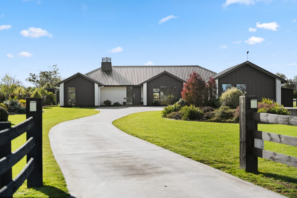 21 Delta Way, Te Kowhai, Hamilton - Carousel 33