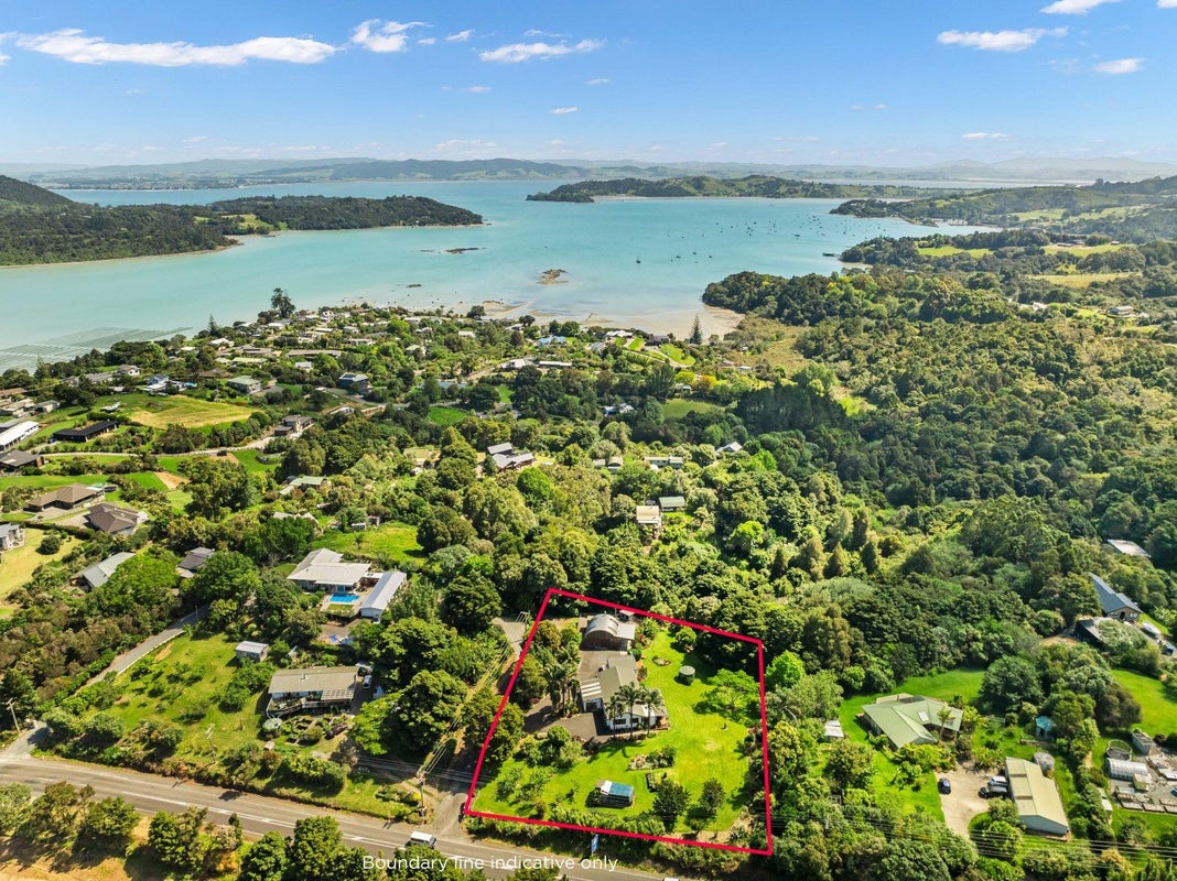 2 Turiapua Lane, Whangarei - Carousel 2