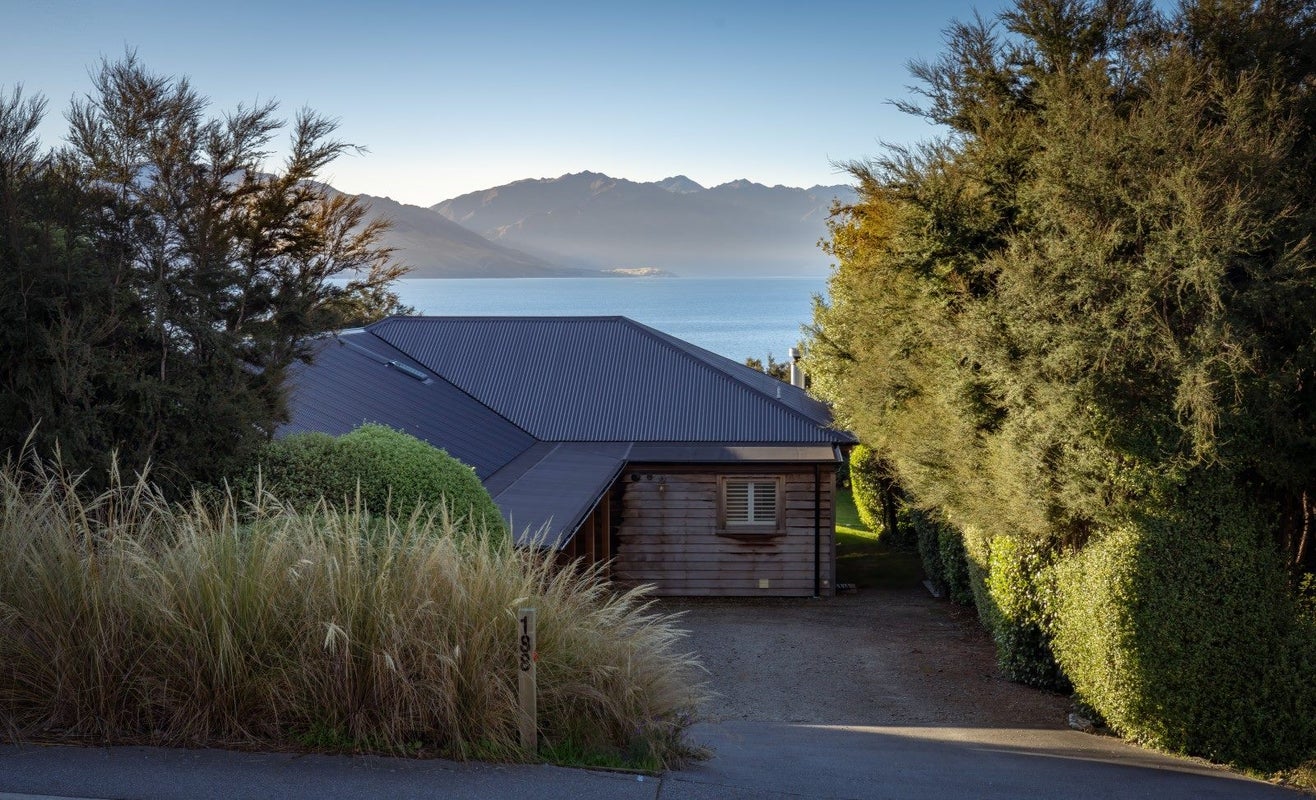 188 Lakeview Terrace, Lake Hawea - Carousel 1