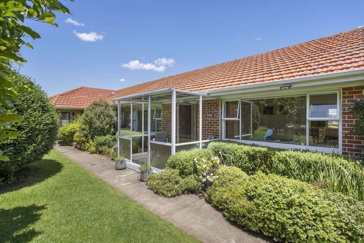 5/1098 New North Road, Mount Albert, Auckland - Carousel 1