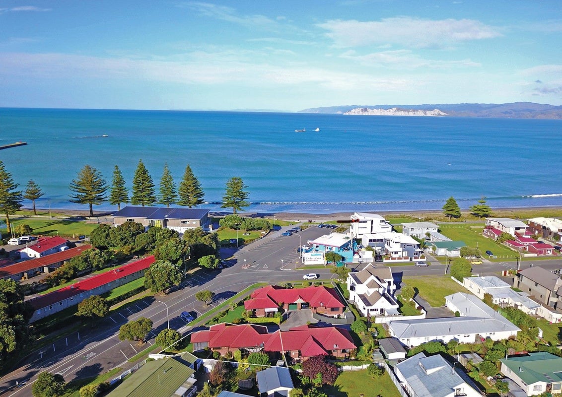 277 Grey Street, Awapuni, Gisborne - Carousel 1