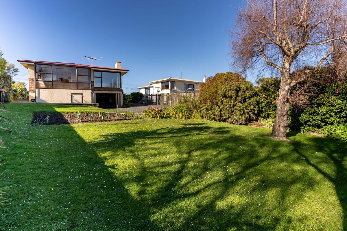 11 Archibald Street, Waverley, Dunedin - Carousel 2