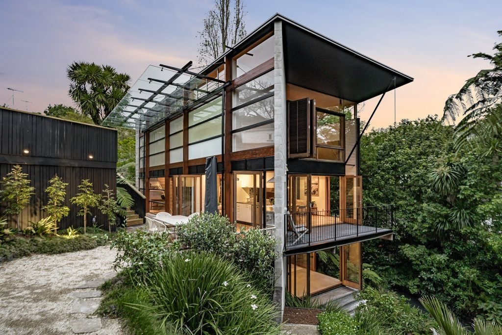 60 Kelvin Road, Remuera, Auckland - Carousel 1