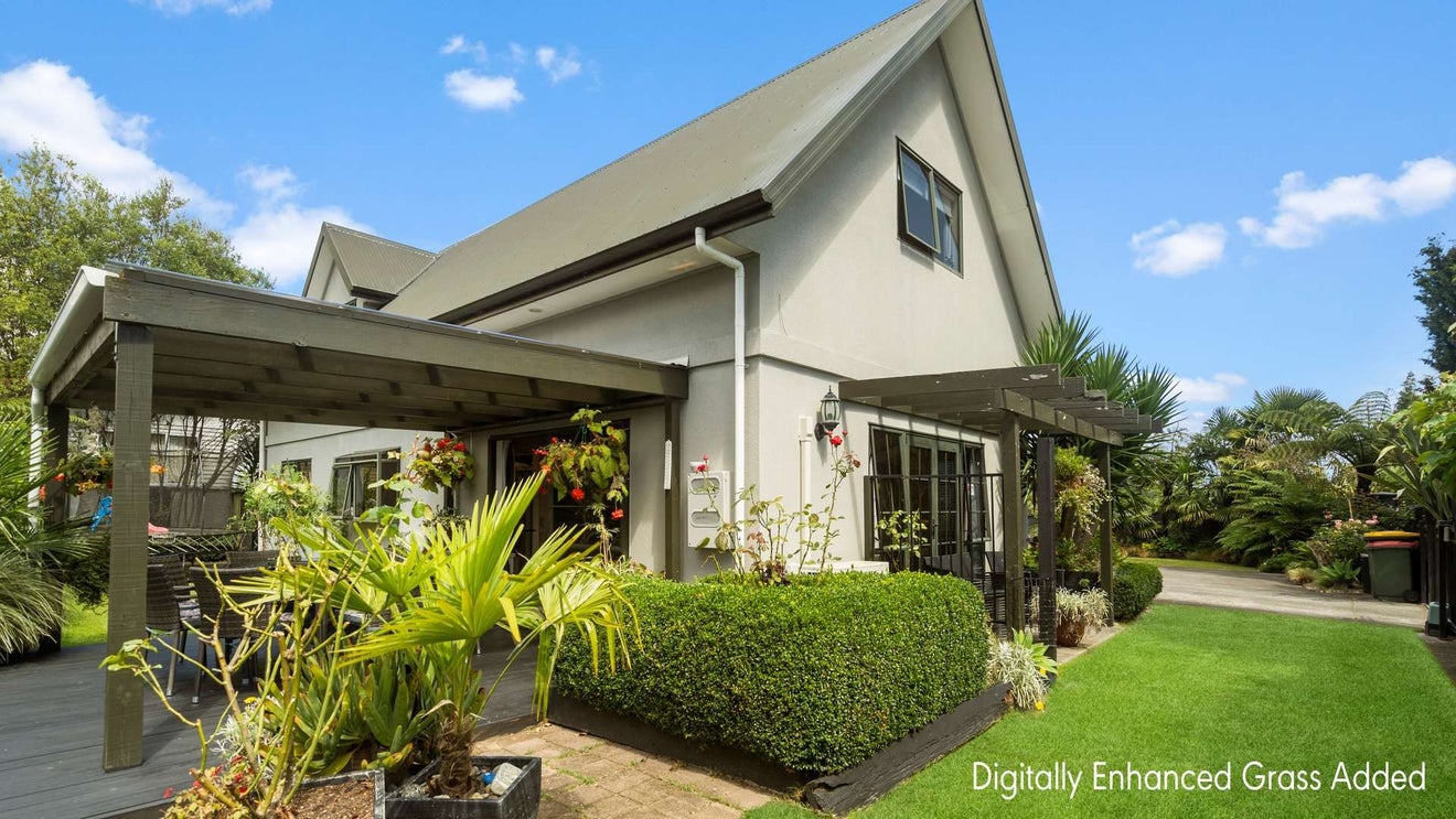 1 Stonebridge Park Drive, Holdens Bay, Rotorua - Carousel 2