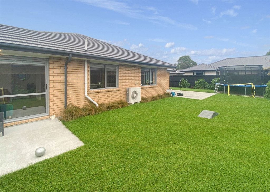 8 Te Kereme Street, Marshland, Christchurch - Carousel 10