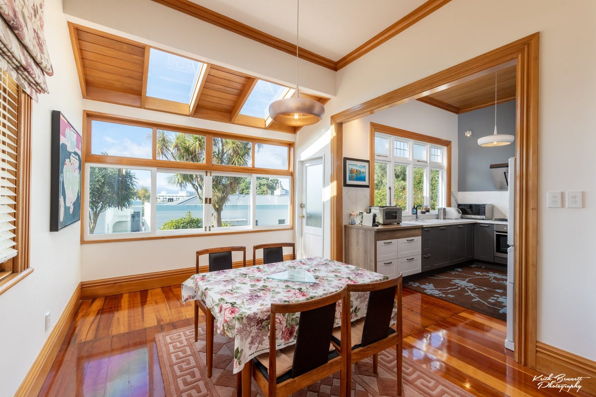 37 Grant Road, Thorndon, Wellington - Carousel 2
