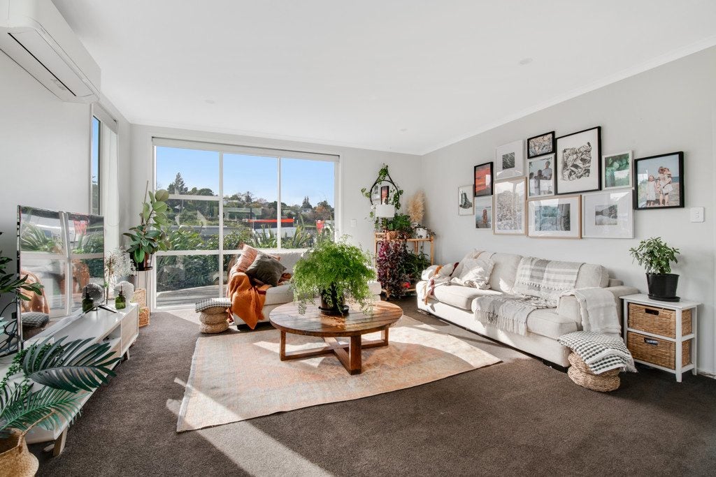 30 Taitonga Lane, Stanmore Bay, Whangaparaoa - Carousel 2