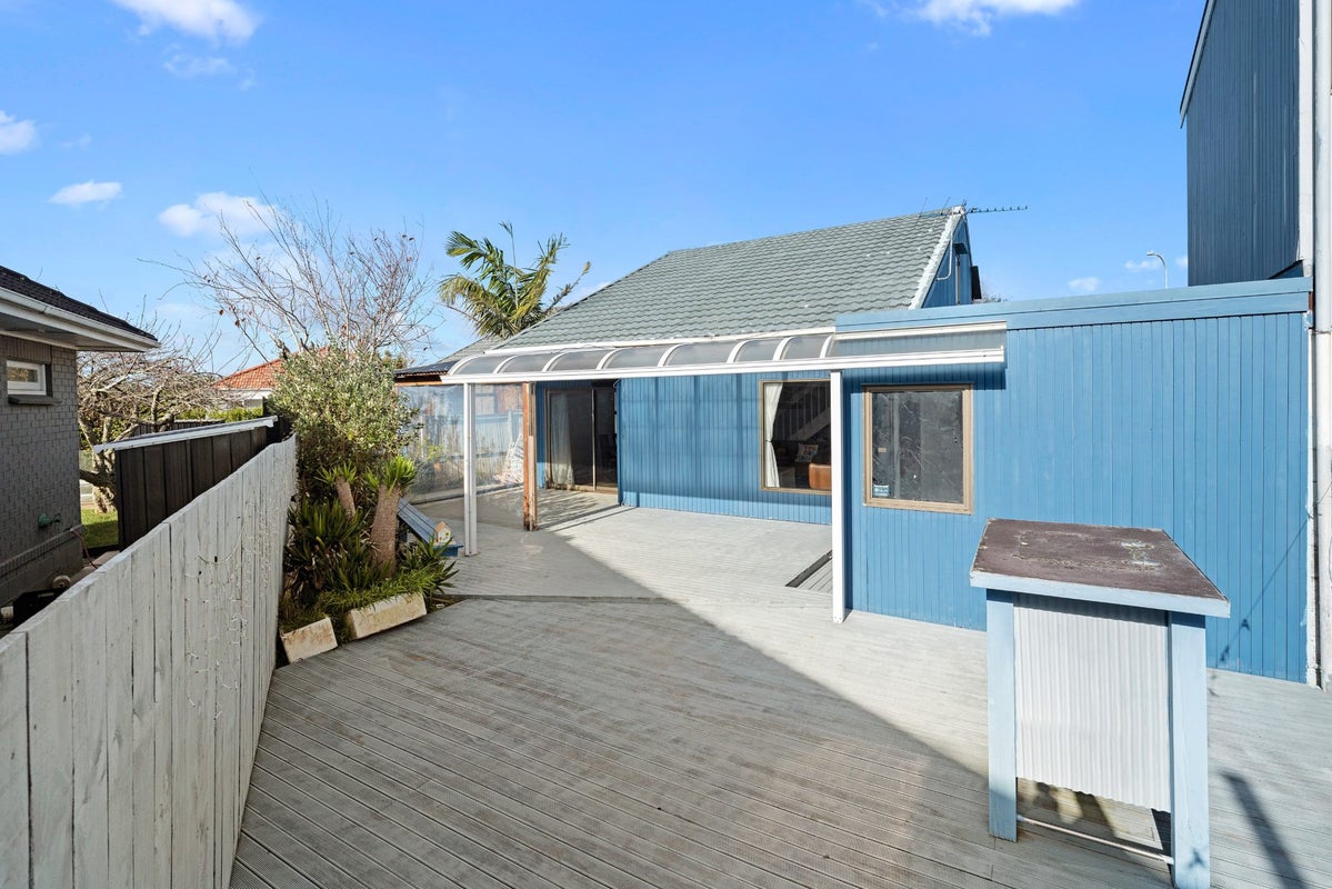 4 Elliot Street, Howick, Auckland - Carousel 23