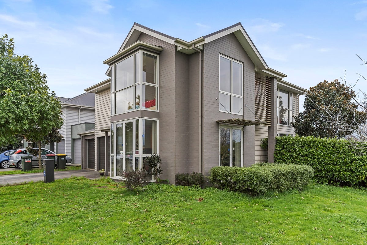 1 Mohua Avenue, Takanini, Auckland - Carousel 2