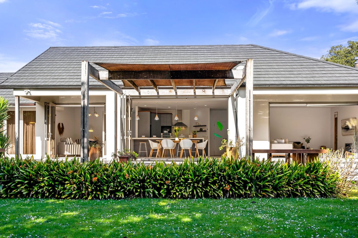 18 Cookham Place, Maunu, Whangarei - Carousel 1