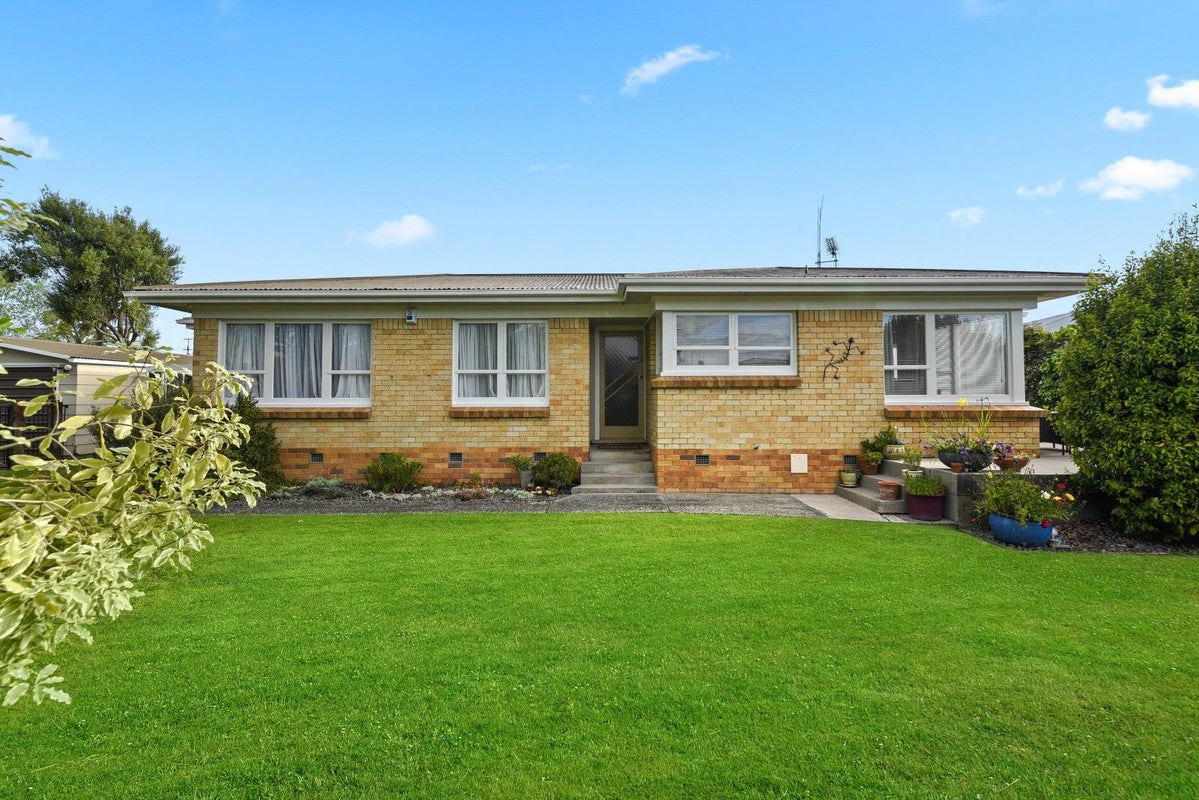 3 Partington Place, Beerescourt, Hamilton - Carousel 1