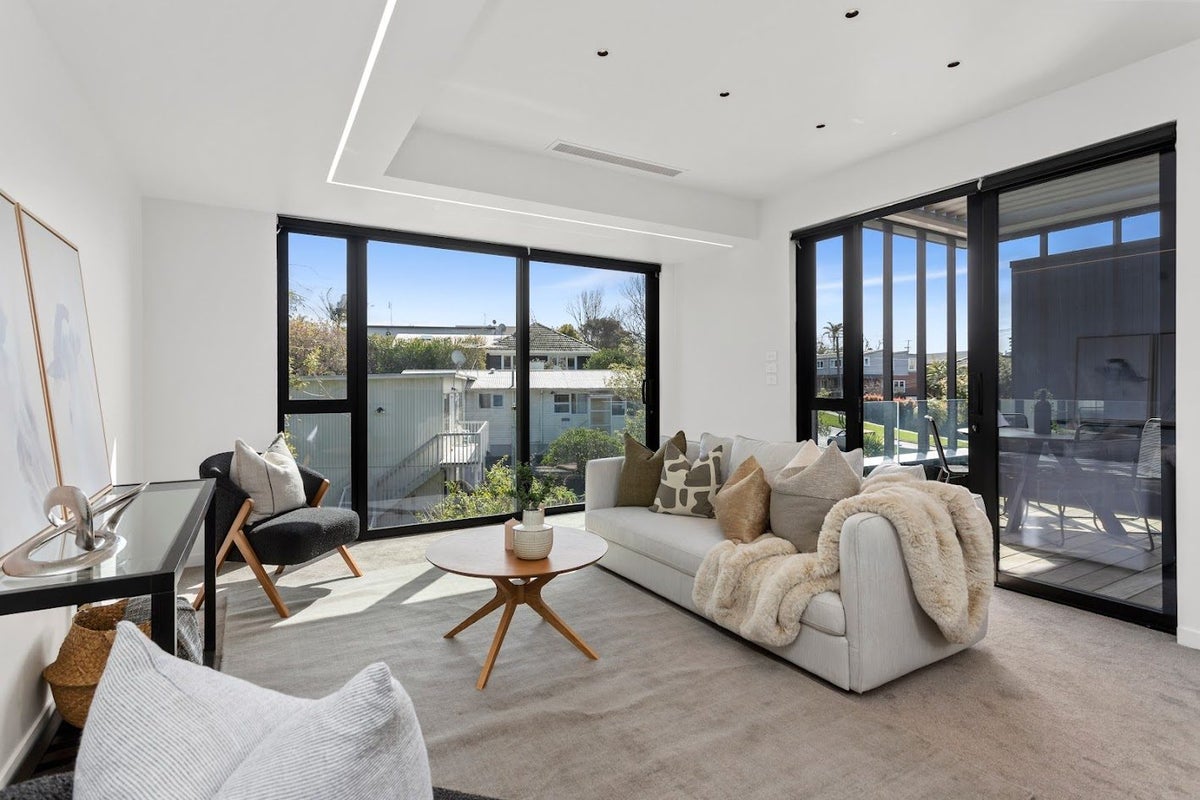 35 Chesterfield Avenue, Glendowie, Auckland - Carousel 1