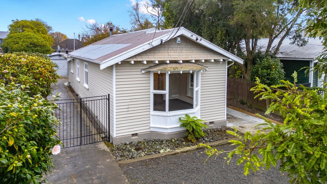 51 Lionel Street, Avonside, Christchurch - Carousel 1