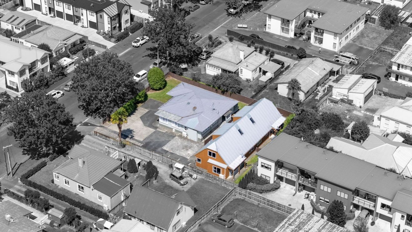 31A Wellington Street, Hamilton East, Hamilton - Carousel 16