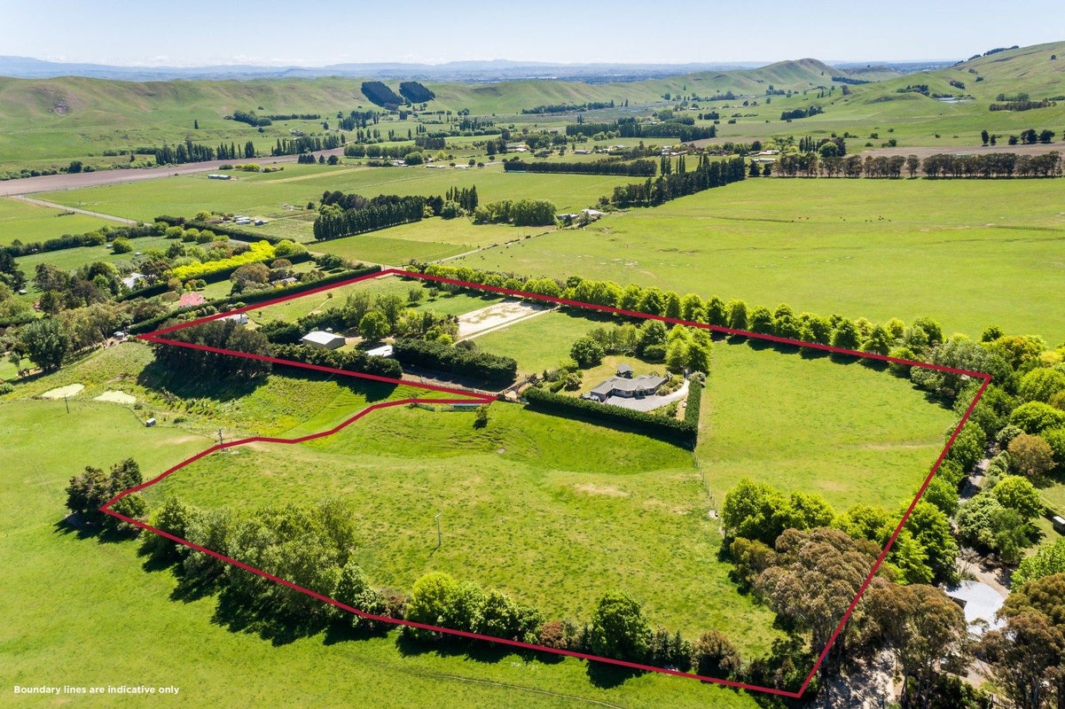 100 Cohrs Road, Poukawa, Hastings - Carousel 33