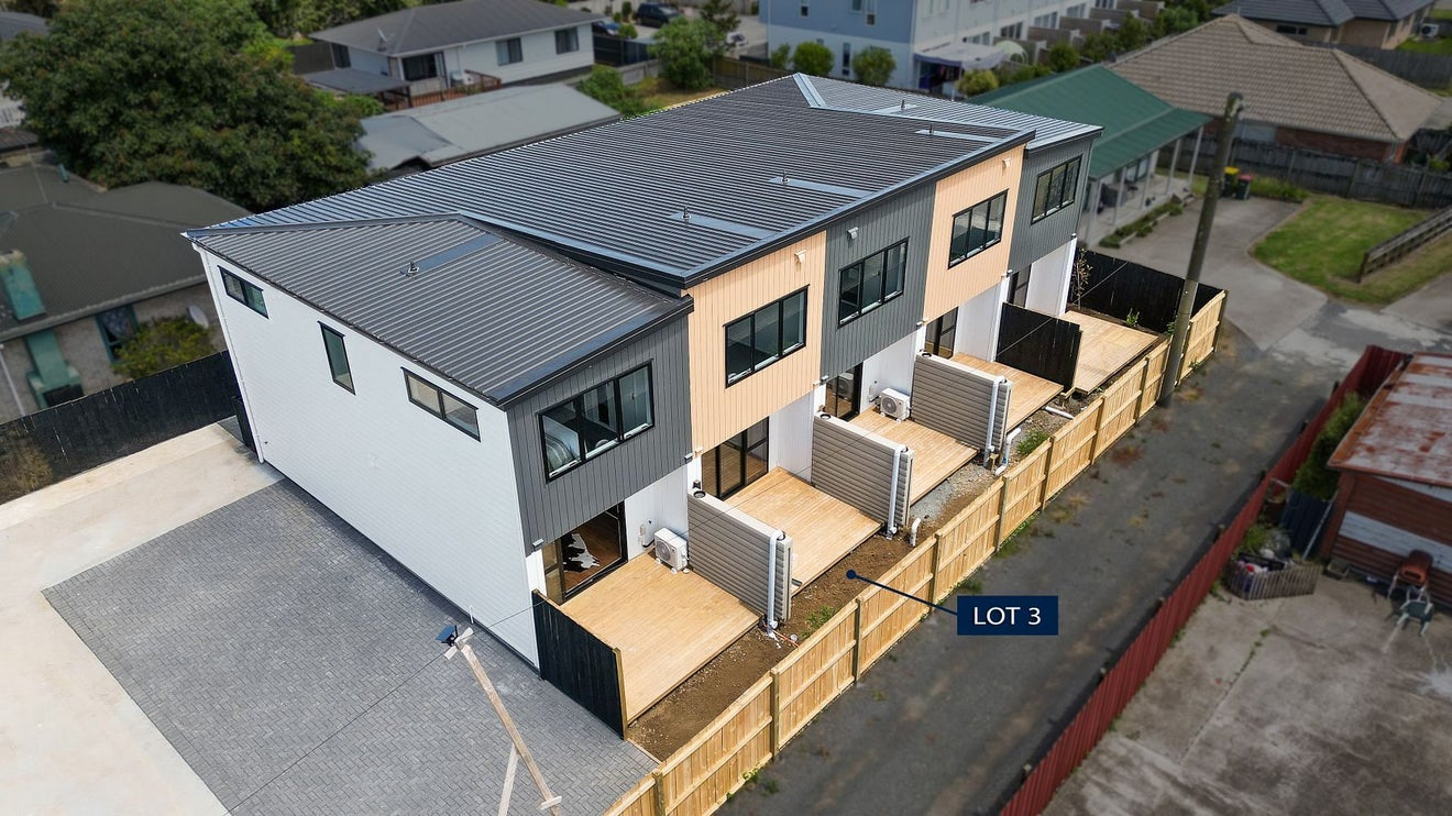 8 Daniel Avenue, Mangere East, Auckland - Carousel 1