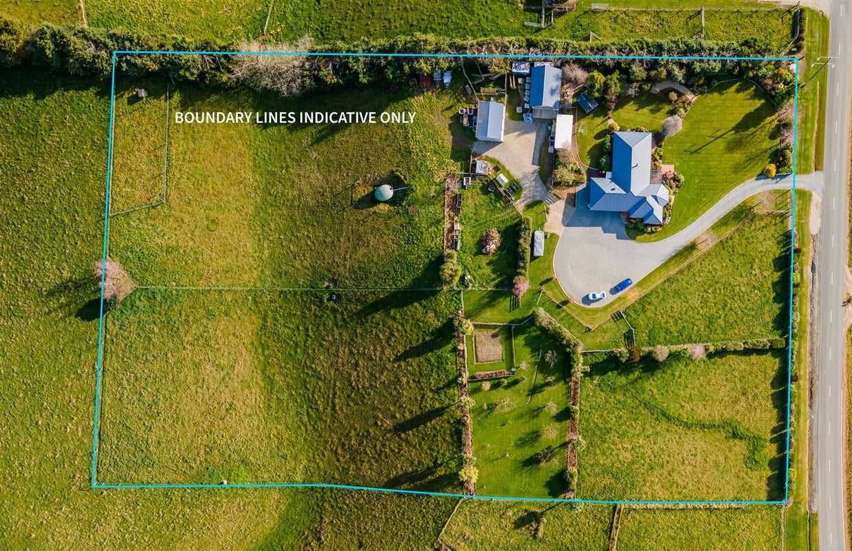 379 Fraser Road, Rosewill - Carousel 23
