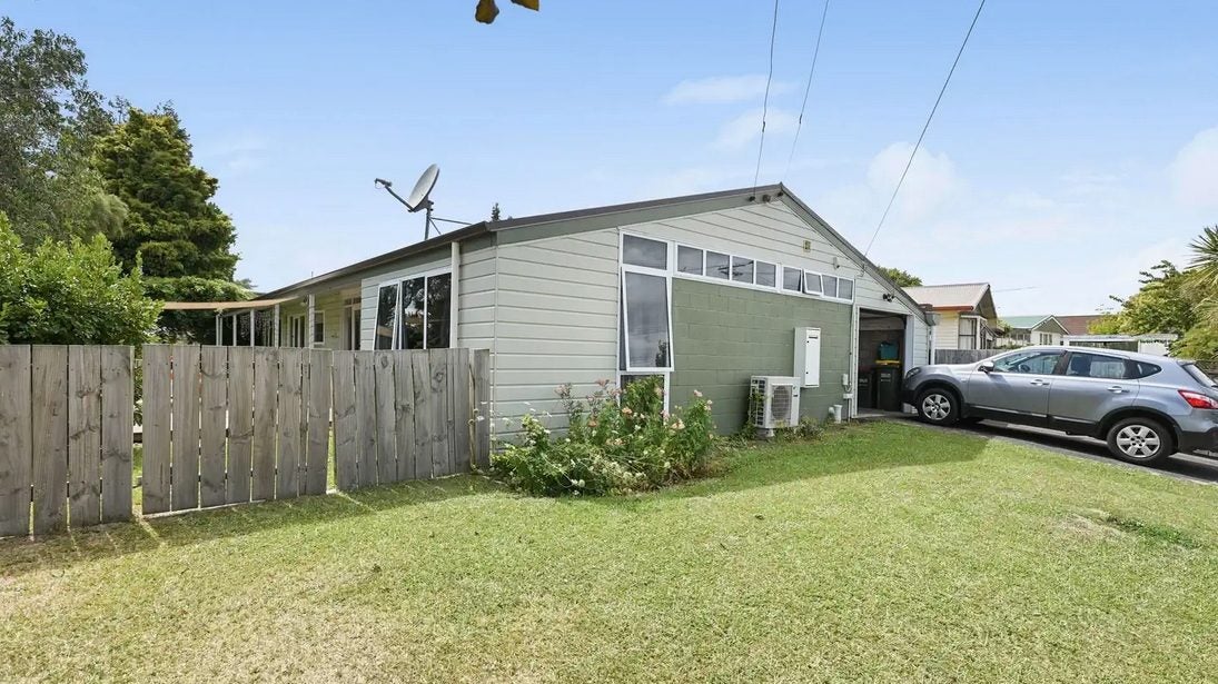 8 Fend Street, Chartwell, Hamilton - Carousel 1