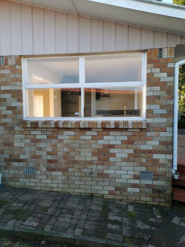 16 Pryce Place, Silverdale, Hamilton - Carousel 2