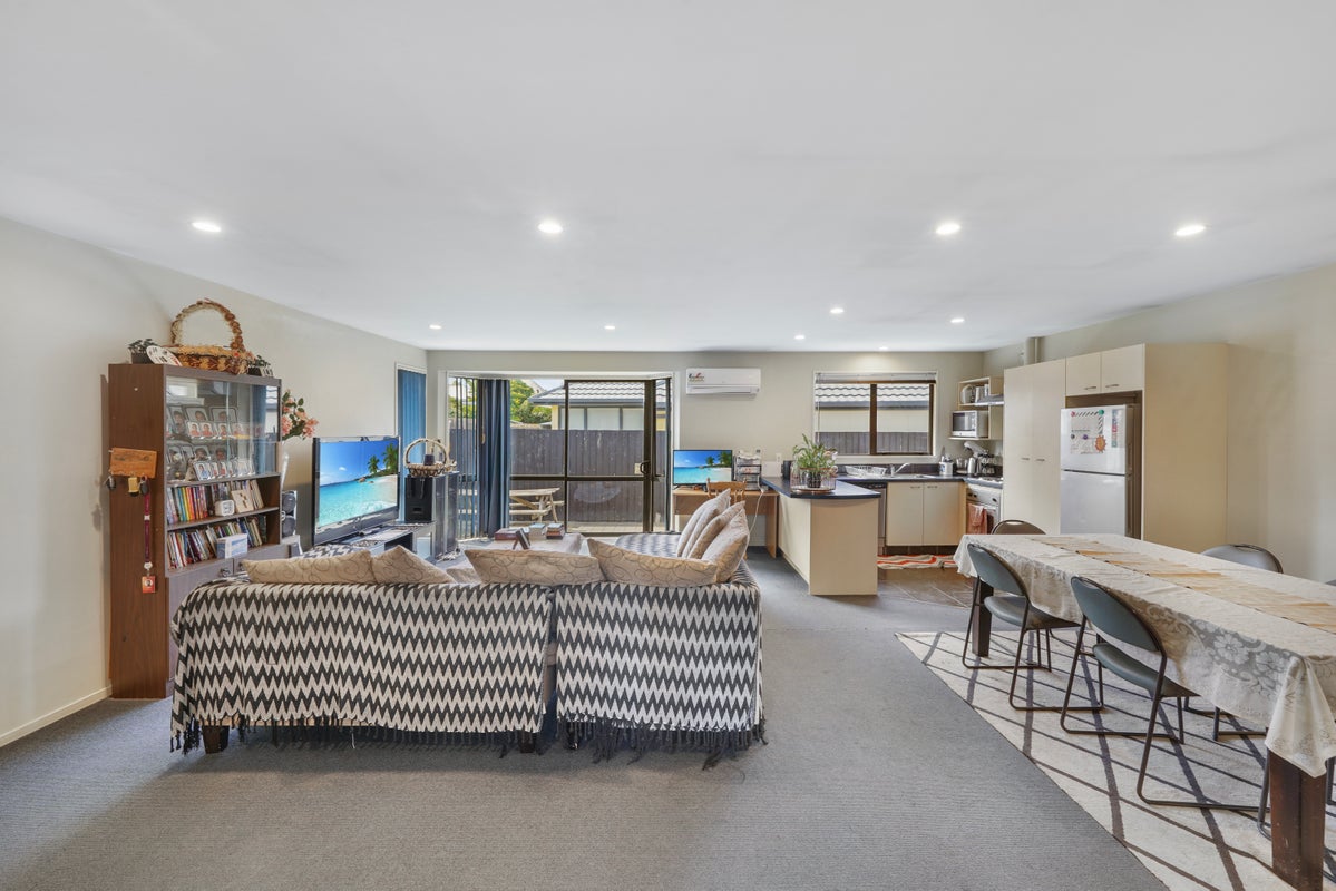 1 Laurel Lane, Linwood, Christchurch - Carousel 2