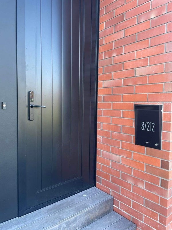 8/212 Cashel Street, Christchurch Central, Christchurch - Carousel 2