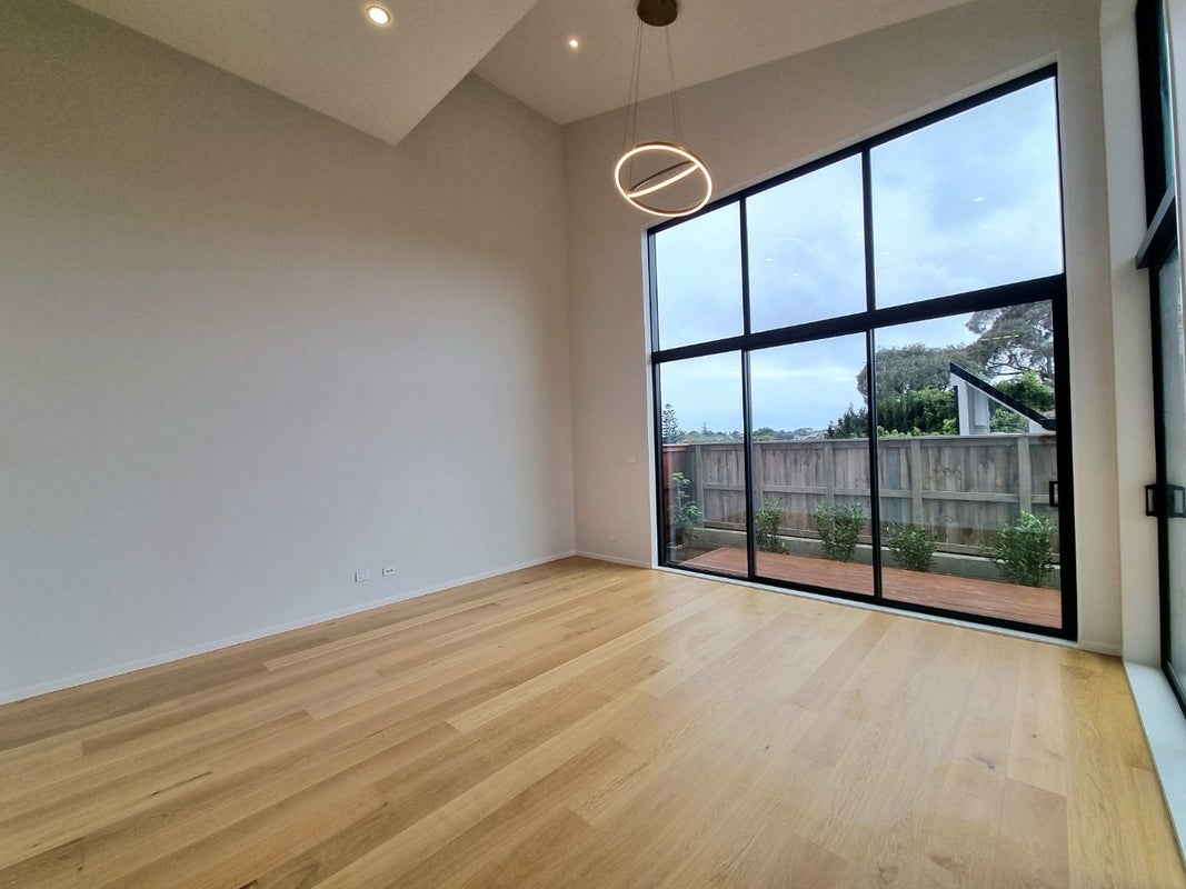 6 Matau Way, Hauraki, Auckland - Carousel 2