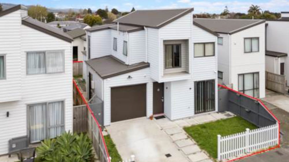 79 Bellbird Street, Papakura, Papakura - Carousel 1