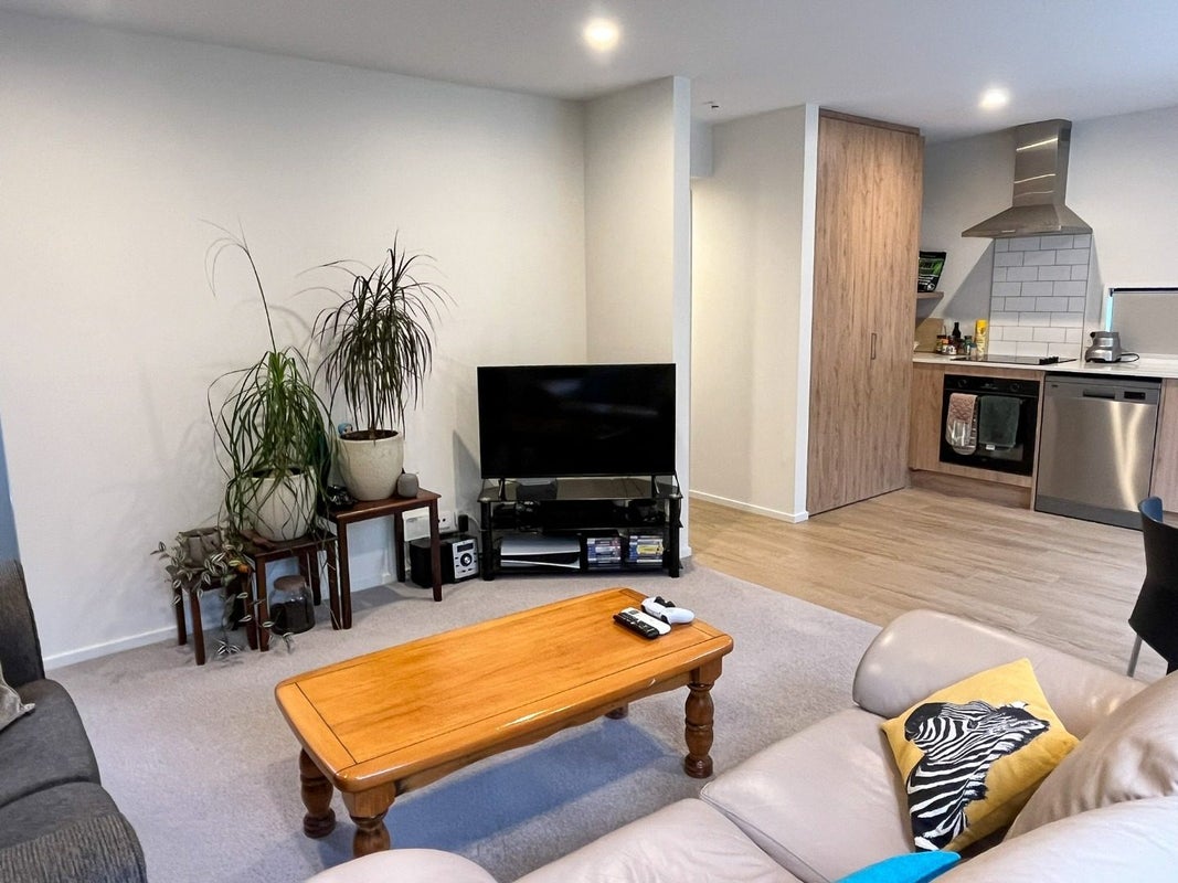 2/16 Devon Street, Sydenham, Christchurch - Carousel 2