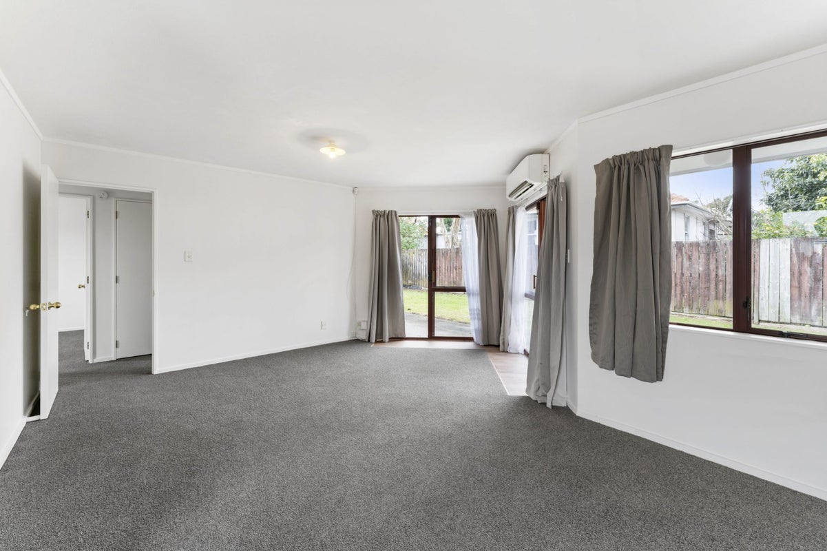 7/6 Taka Street, Takanini, Papakura, Auckland - Carousel 2