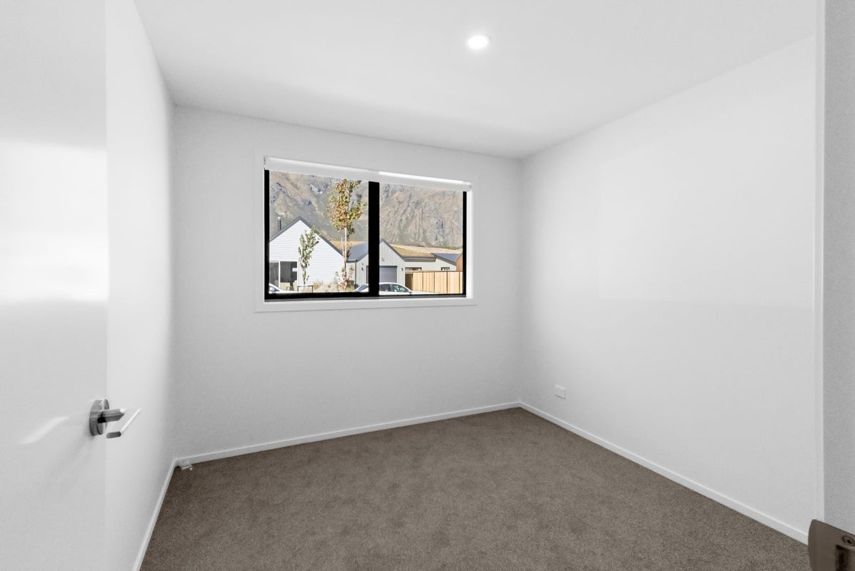 16 Fallow Street, Jacks Point, Queenstown - Carousel 6