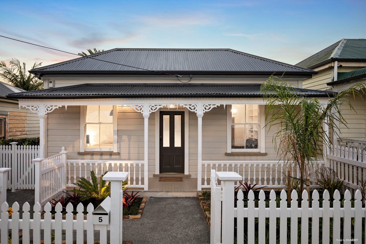 5 Cooper Street, Grey Lynn, Auckland - Carousel 1