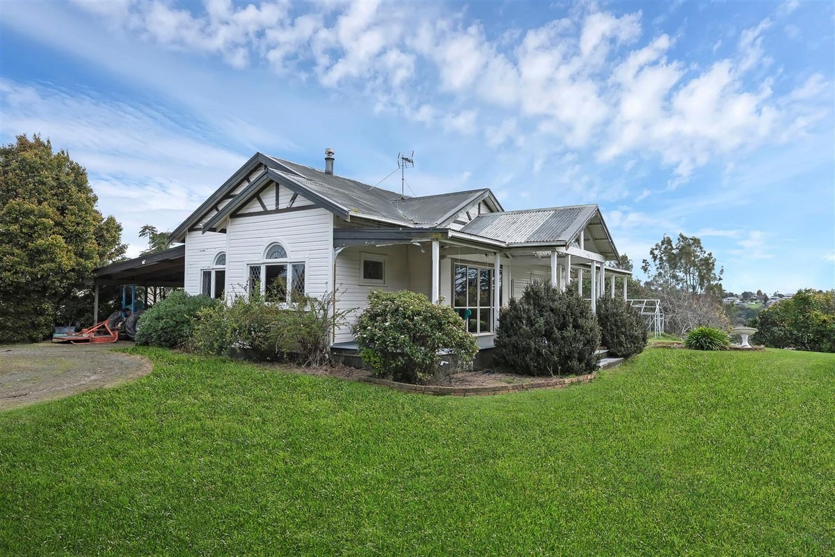375 Whitford Road, Whitford, Manukau City, Auckland - Carousel 40