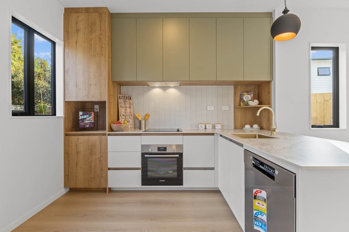 10/629 Great South Road, Otahuhu, Auckland - Carousel 1