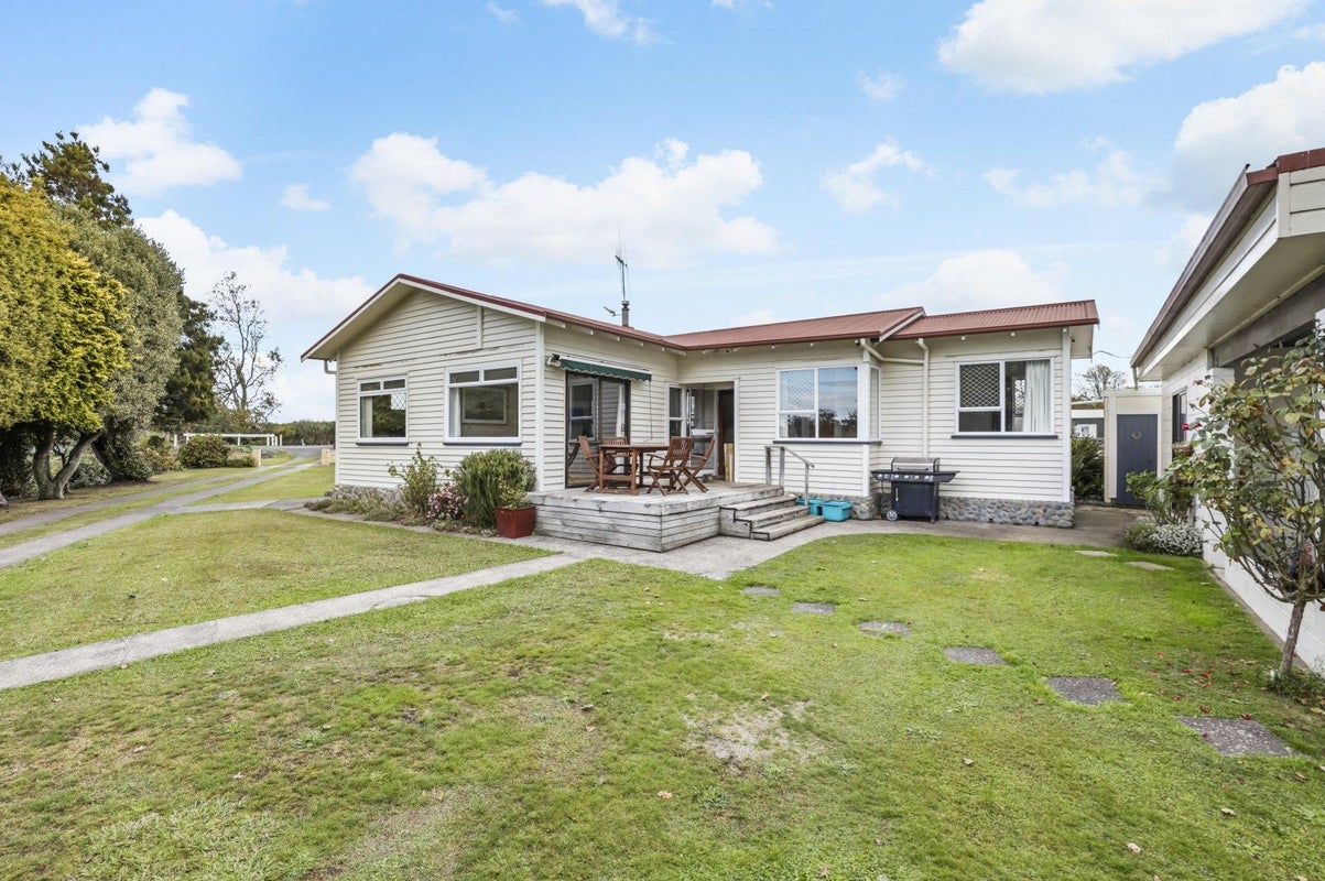 321 Puketaha Road, Puketaha - Carousel 1