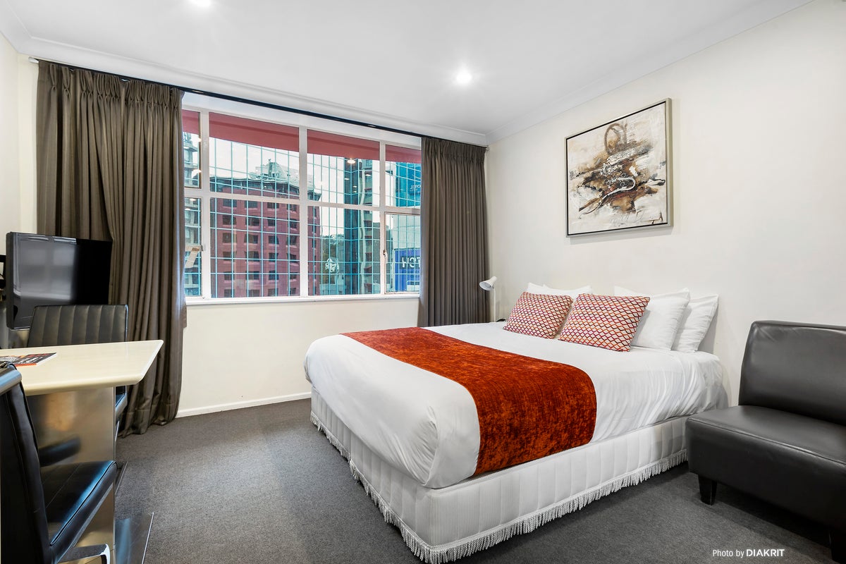 7H/120 The Terrace, Wellington Central, Wellington - Carousel 1