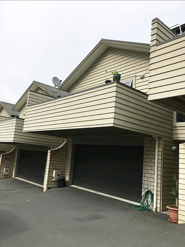 96B Clyde Street, Hamilton East, Hamilton - Carousel 1