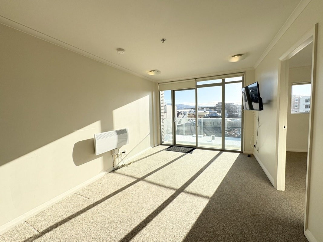 606/15 Holland Street, Te Aro, Wellington - Carousel 1